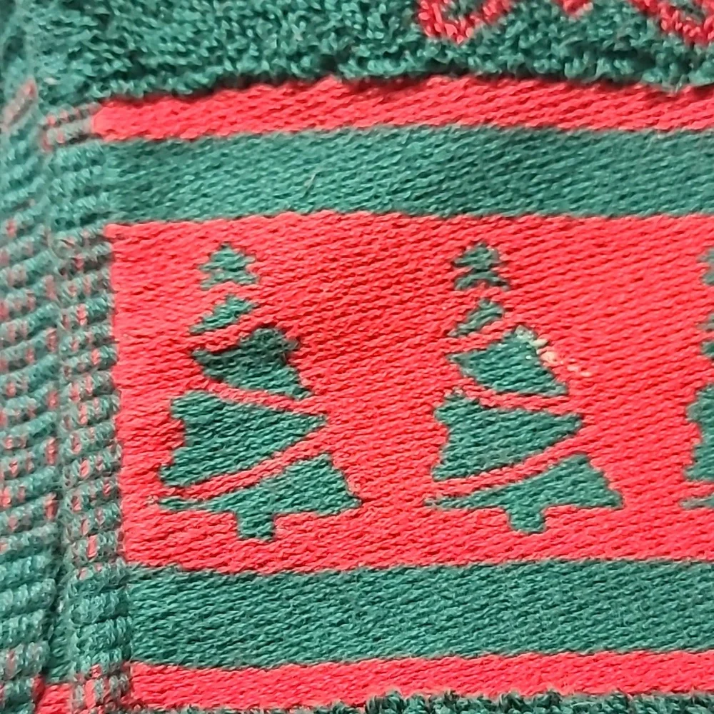Vintage Leshner Renaissance 100% Cotton Terry Christmas Holiday Bath Towel 26x49